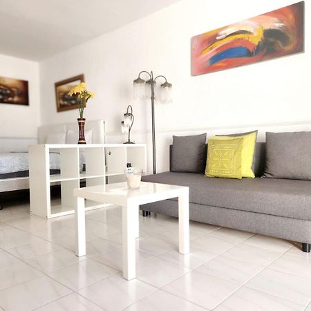 Porto Royale Apartment Los Cristianos  Exterior photo