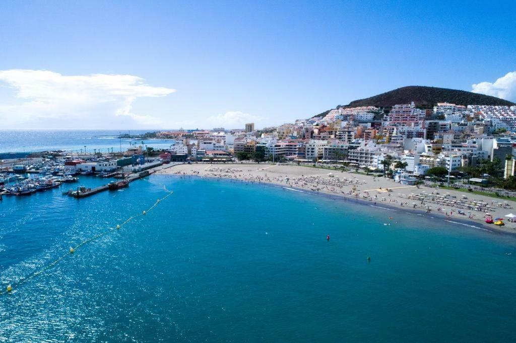 Porto Royale Apartment Los Cristianos  Exterior photo